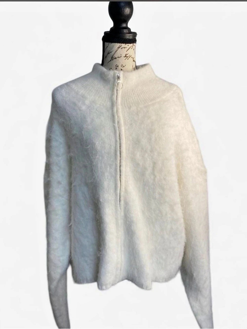 Wild Fable Fuzzy Zip-Up Mock Neck Cropped Sweater White Large